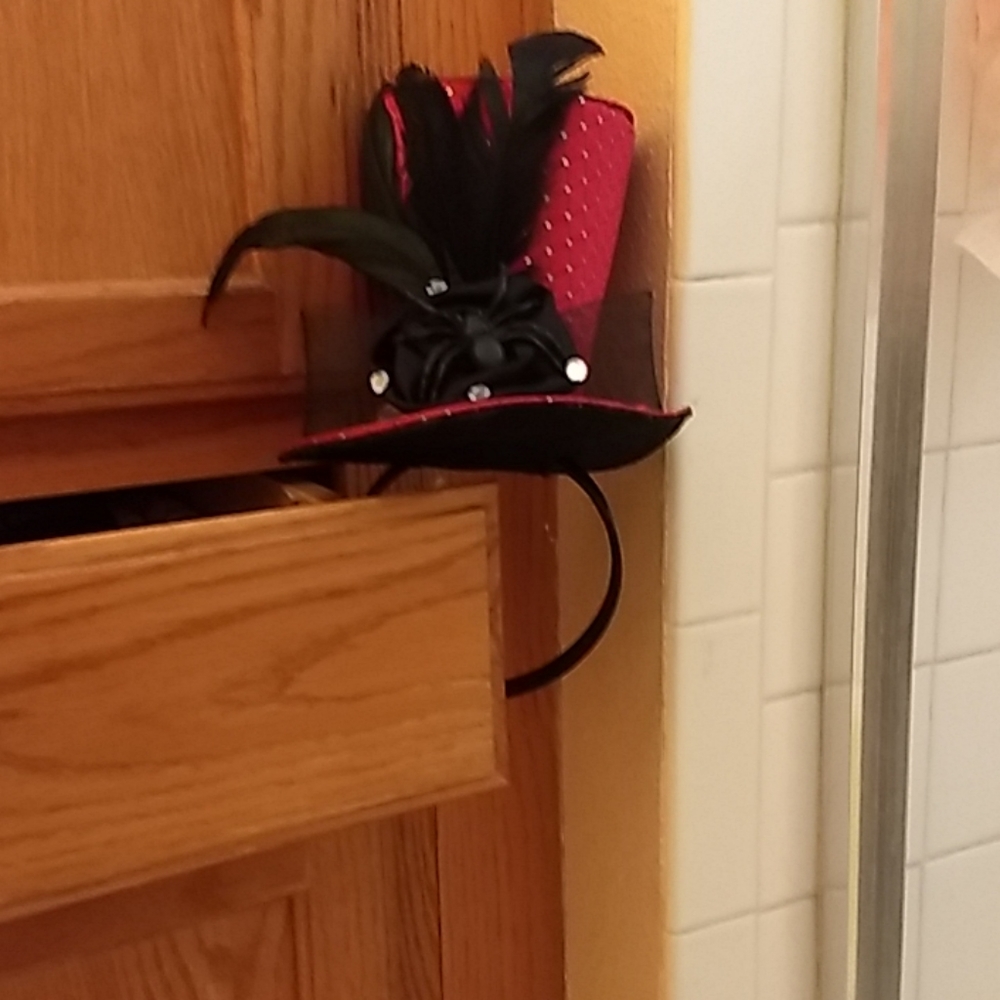 Tophat headband